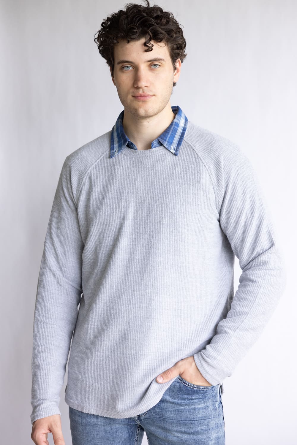 Weatherproof Vintage Ribbed Raglan Sweater for Men in Heather Grey | F2521714GK-HEATHERGRY - Image 4
