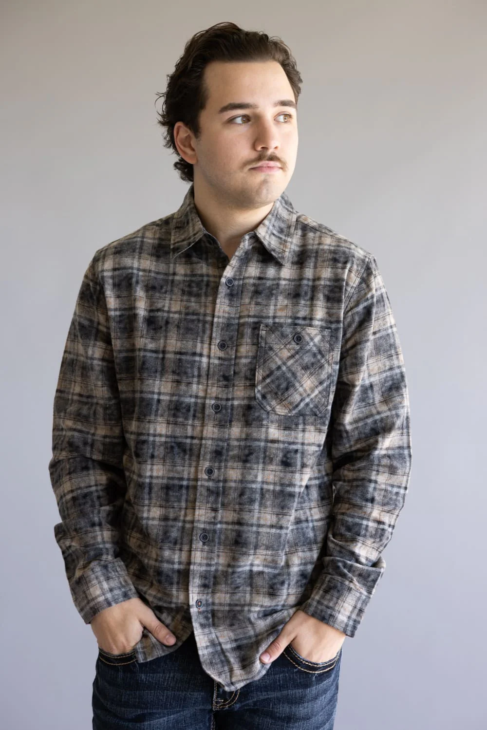 Weatherproof Vintage Chalk Flannel Shirt for Men in Ebony | F2585912GK-EBONY - Image 3