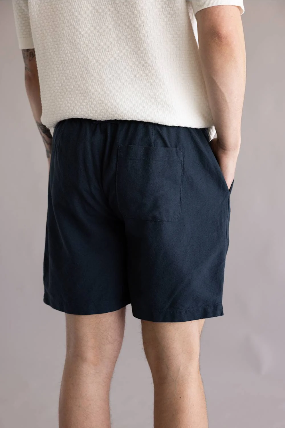 Weatherproof Vintage Linen Shorts for Men in Navy | S2622079GK-NVY - Image 3