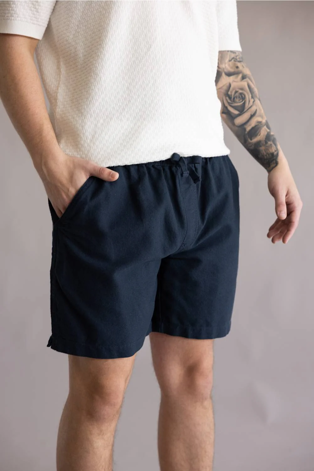 Weatherproof Vintage Linen Shorts for Men in Navy | S2622079GK-NVY - Image 4