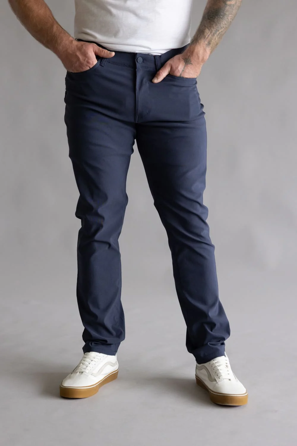 Weatherproof Vintage Momentum 5 Pocket Pants for Men - Image 4