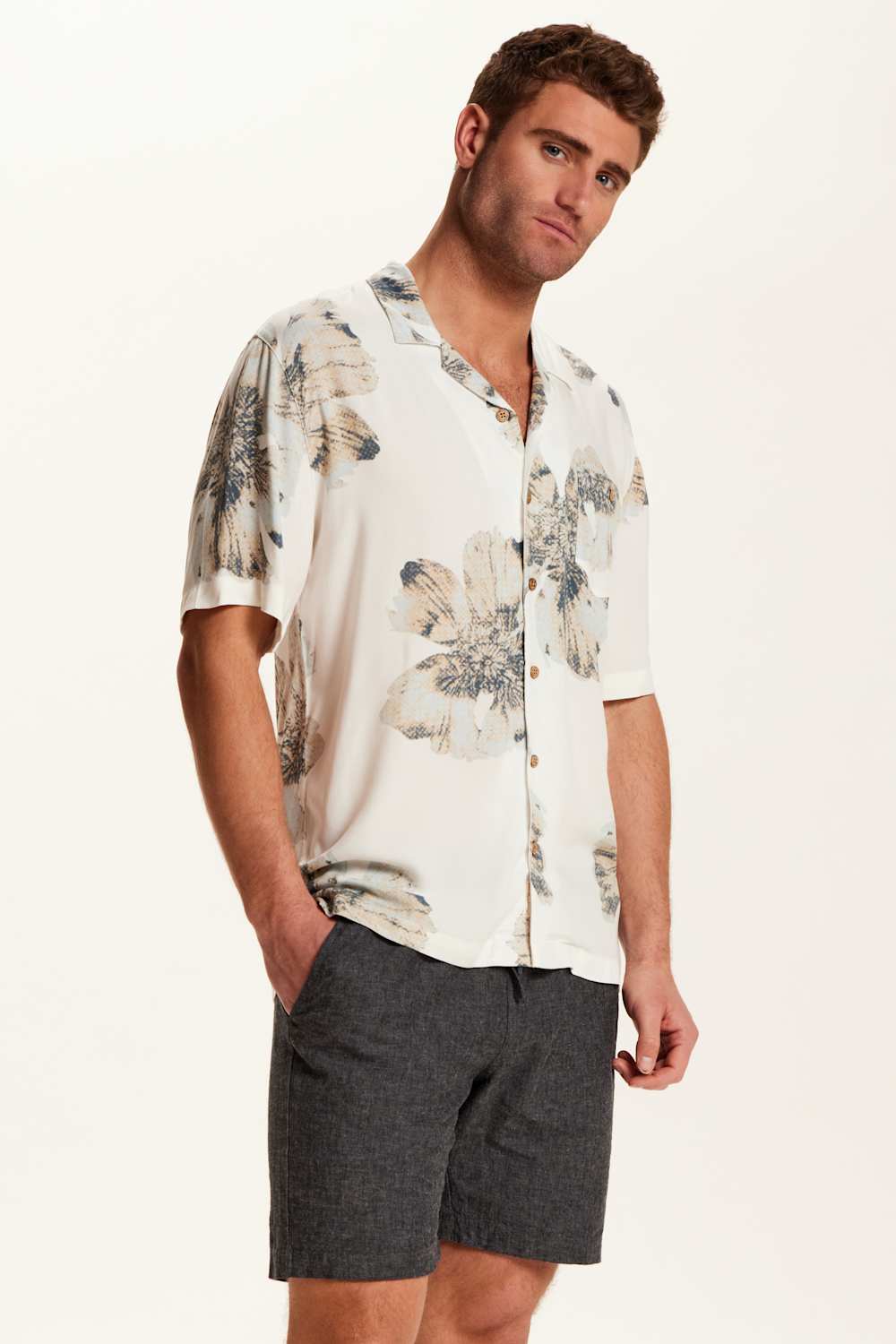 Weatherproof Vintage Rayon Camp Shirt for Men in Putty | S2684231GK-PUTTY - Image 2