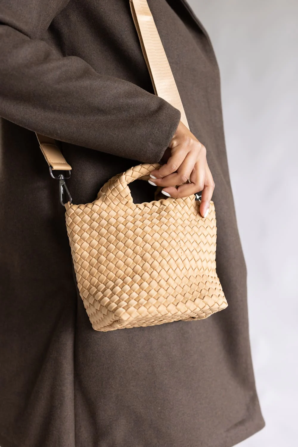 Woven Crossbody Bucket Purse for Women - Image 2